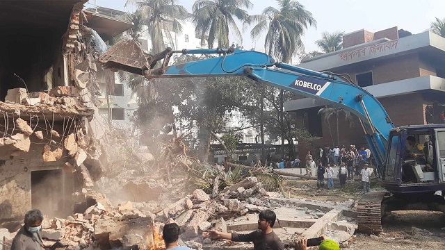 ধানমন্ডির টুইন পিক টাওয়ারের ১২ রেস্তোরাঁ সিলগালা