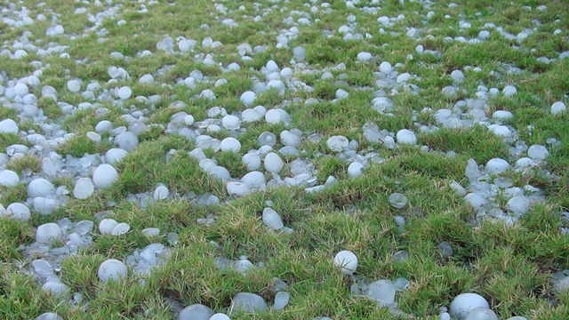 সিলেটে শিলাবৃষ্টির আভাস