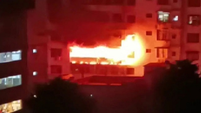 ভারতে বহুতল ভবনে আগুন, নিহত ১৪