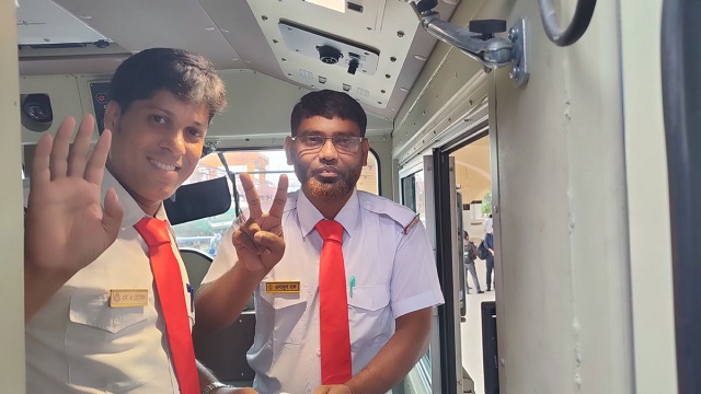 পদ্মা সেতুতে প্রথম ট্রেন নিয়ে ছুটবেন লোকোমাস্টার এনামুল ও হোসেন