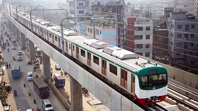 বুধবার থেকে রাত ৯টার পরও চলবে মেট্রোরেল