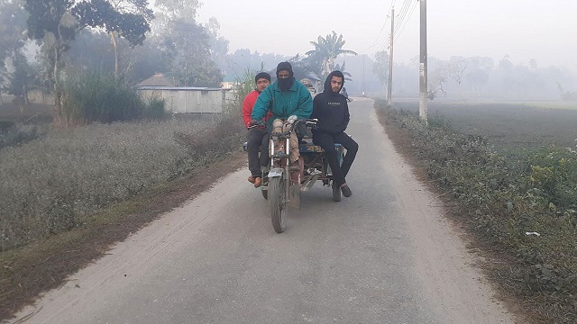 ৭ ডিগ্রিতে নামল পঞ্চগড়ের তাপমাত্রা