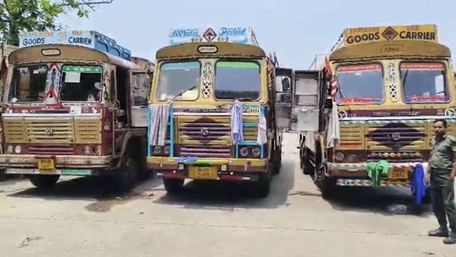 ভারত থেকে তিন ট্রাক বিস্ফোরক আমদানি করলো বাংলাদেশ